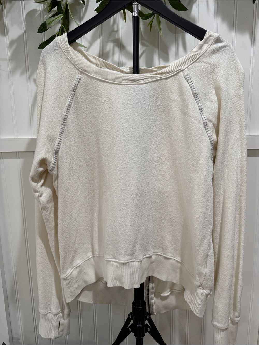 #733 PAM & GELA Cream Sweatshirt w Sparkly Stitches and Zipper Back
